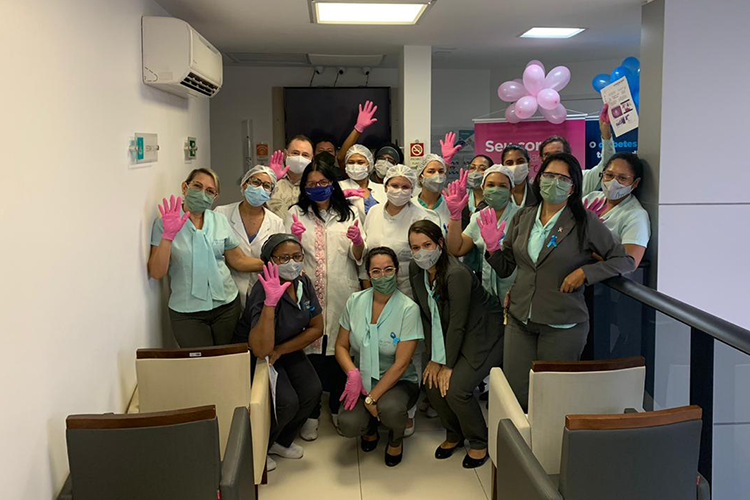 Palestra sobre o tema câncer de mama e câncer de próstata em alusão ao outubro rosa e novembro azul.